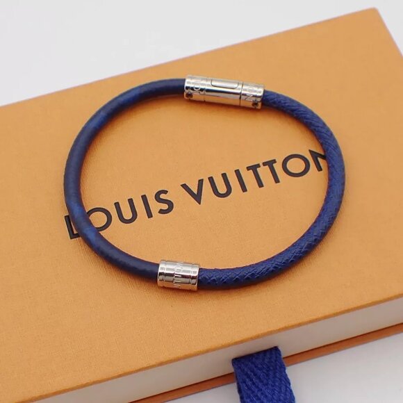 LOUIS VUITTON Neo Split Bracelet Monogram Taigarama Leather Blue M6568D - Picture 1 of 13
